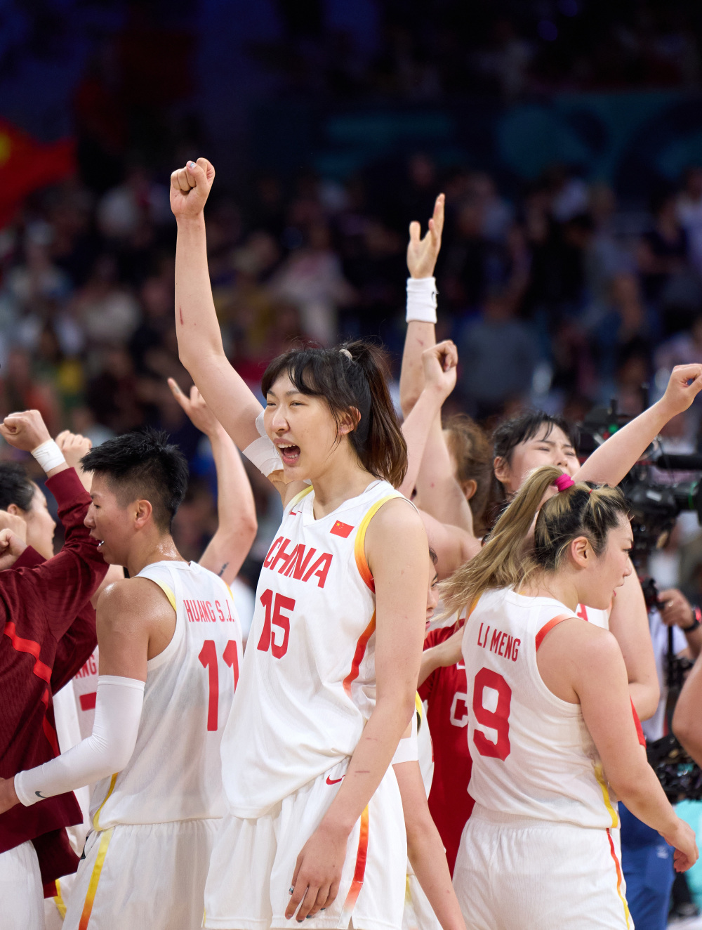 爱游戏综合娱乐-关于中国女篮提前锁定奥运参赛资格，激情无限的信息