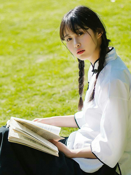 爱游戏中国官方网站平台-东亚杯中国女足爆冷 战术执行被质疑，女足东亚杯预选赛视频