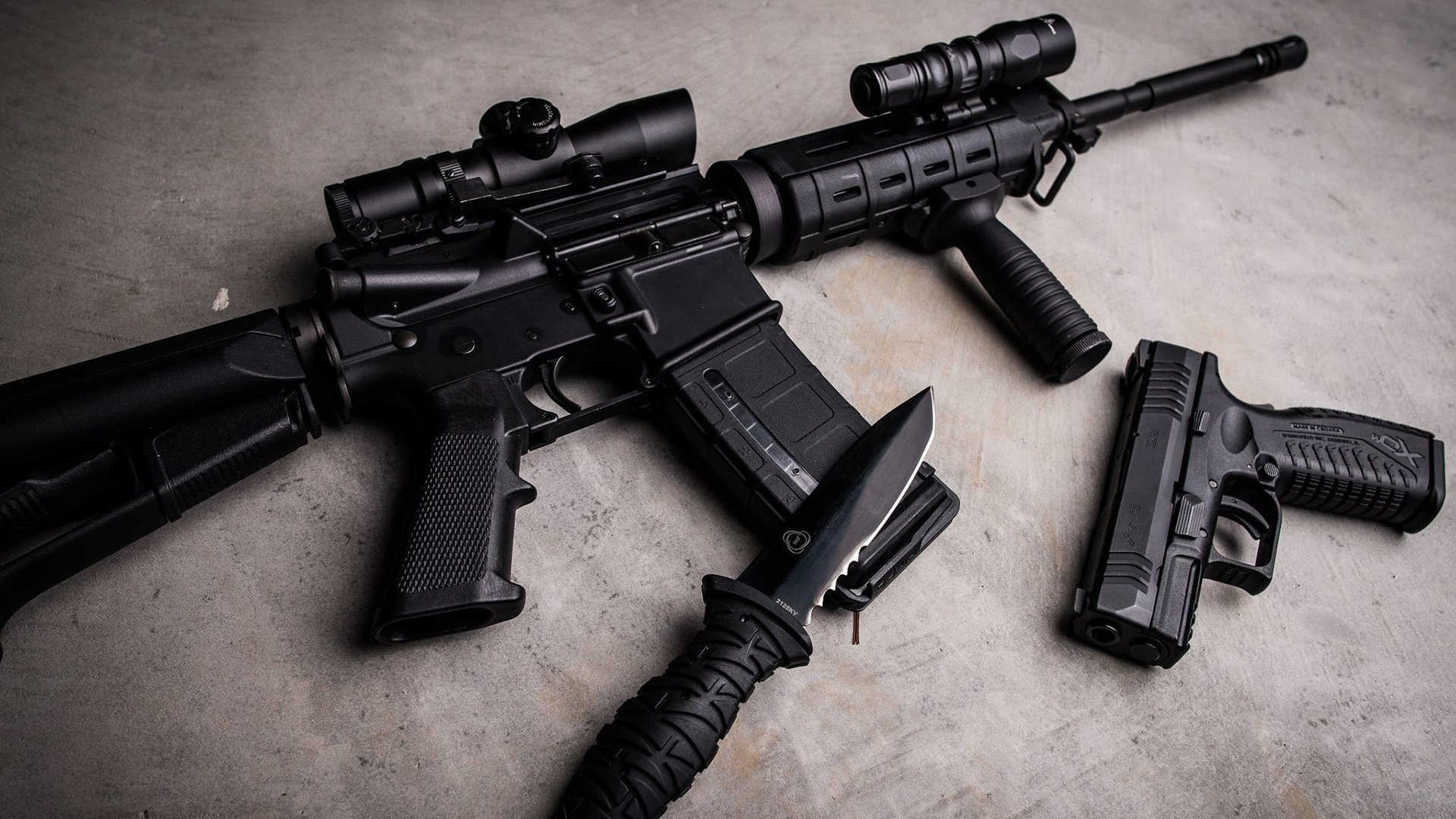 爱游戏娱乐-塞尔·拉恩：他是全黑队进攻的关键，突破速度超乎想象，拉塞尔的队友有多强